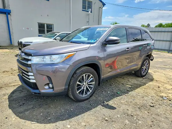 5TDJZRFH1KS625714 2019 TOYOTA HIGHLANDER - Image 1