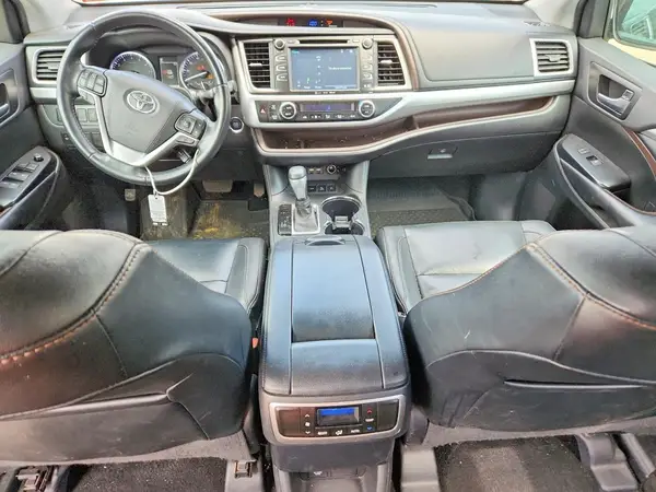5TDJZRFH1KS625714 2019 TOYOTA HIGHLANDER - Image 8