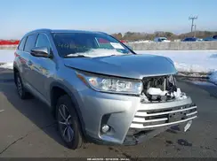 5TDJZRFH1KS706597 2019 TOYOTA HIGHLANDER