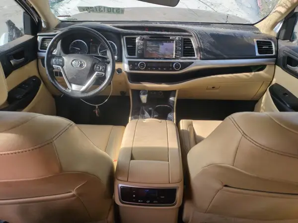 5TDJZRFH1KS710018 2019 TOYOTA HIGHLANDER - Image 8