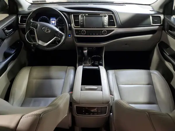 5TDJZRFH1KS714408 2019 TOYOTA HIGHLANDER - Image 8