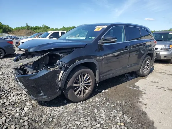 5TDJZRFH1KS927925 2019 TOYOTA HIGHLANDER - Image 1