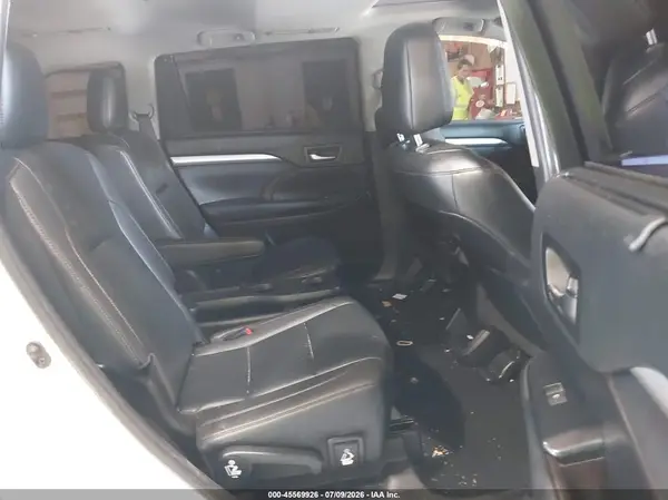 5TDJZRFH1KS937306 2019 TOYOTA HIGHLANDER - Image 8