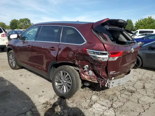 5TDJZRFH1KS945003 2019 TOYOTA HIGHLANDER - Image 2