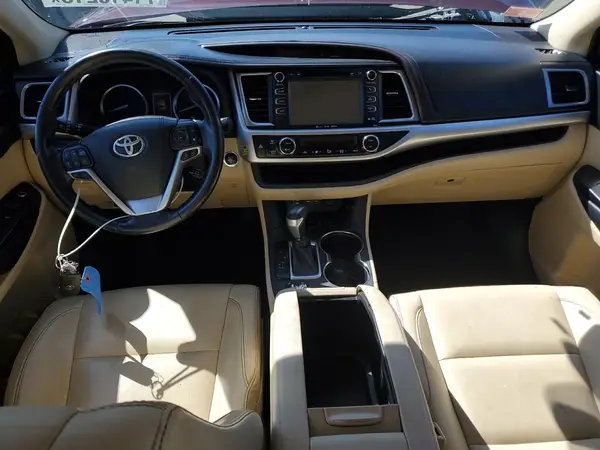 5TDJZRFH1KS949620 2019 TOYOTA HIGHLANDER - Image 8