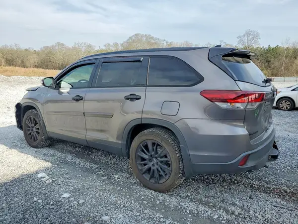 5TDJZRFH1KS977000 2019 TOYOTA HIGHLANDER - Image 2