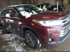 5TDJZRFH1KS987865 2019 TOYOTA HIGHLANDER