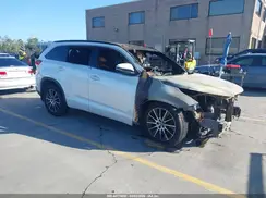 5TDJZRFH2HS356521 2017 TOYOTA HIGHLANDER