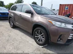 5TDJZRFH2HS443089 2017 TOYOTA HIGHLANDER