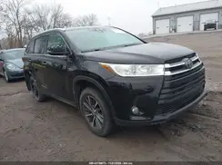 5TDJZRFH2HS474987 2017 TOYOTA HIGHLANDER
