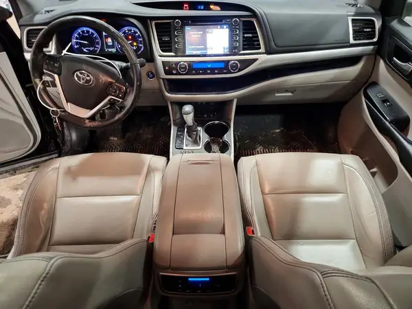 5TDJZRFH2HS480045 2017 TOYOTA HIGHLANDER - Image 8