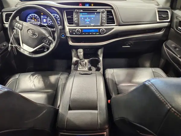 5TDJZRFH2HS510189 2017 TOYOTA HIGHLANDER - Image 8