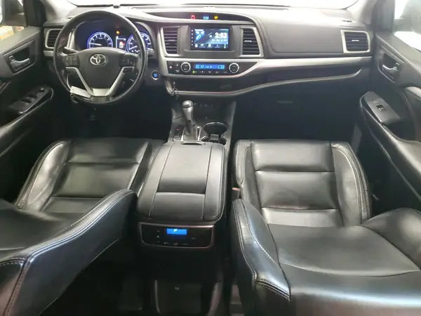5TDJZRFH2HS516851 2017 TOYOTA HIGHLANDER - Image 8