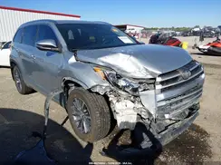 5TDJZRFH2JS488362 2018 TOYOTA HIGHLANDER