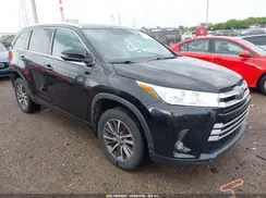 5TDJZRFH2JS524213 2018 TOYOTA HIGHLANDER
