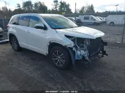 5TDJZRFH2JS525488 2018 TOYOTA HIGHLANDER