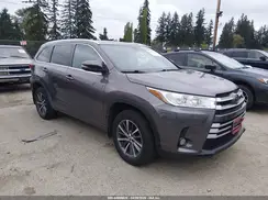 5TDJZRFH2JS525880 2018 TOYOTA HIGHLANDER