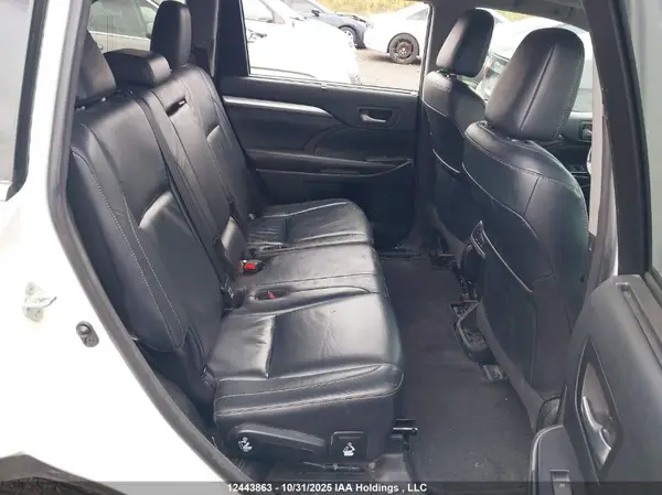 5TDJZRFH2JS542985 2018 TOYOTA HIGHLANDER - Image 8