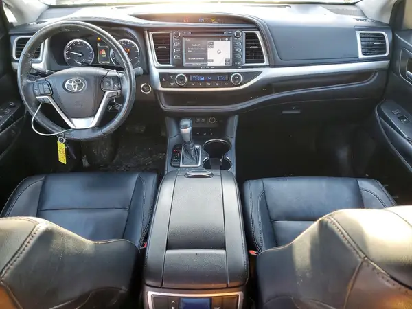 5TDJZRFH2JS545580 2018 TOYOTA HIGHLANDER - Image 8