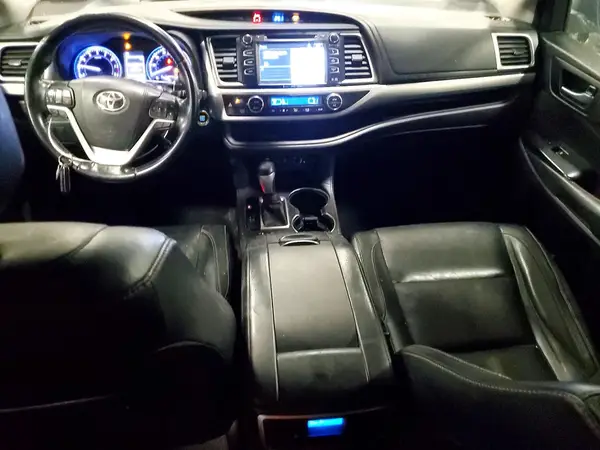 5TDJZRFH2JS547460 2018 TOYOTA HIGHLANDER - Image 8