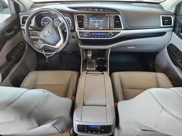 5TDJZRFH2JS550407 2018 TOYOTA HIGHLANDER - Image 8