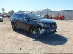 5TDJZRFH2JS553825 2018 TOYOTA HIGHLANDER