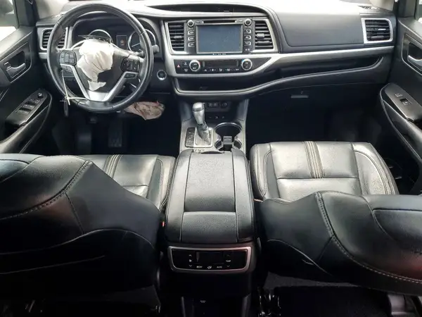 5TDJZRFH2JS817139 2018 TOYOTA HIGHLANDER - Image 8