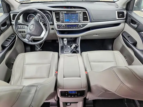 5TDJZRFH2JS820946 2018 TOYOTA HIGHLANDER - Image 8