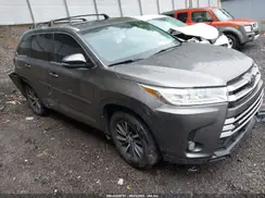 5TDJZRFH2JS843711 2018 TOYOTA HIGHLANDER
