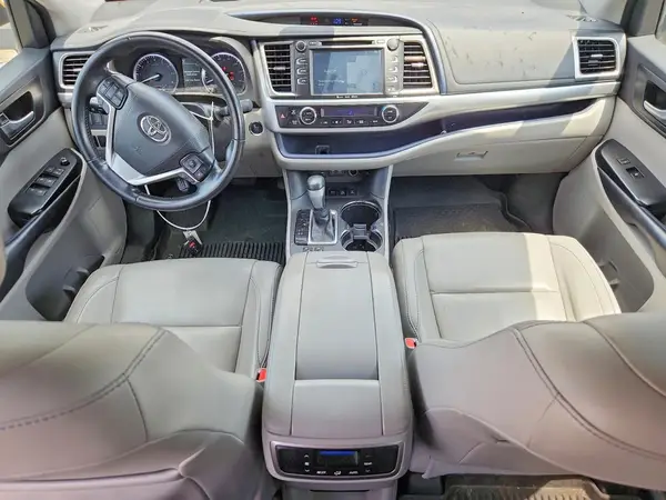 5TDJZRFH2JS848164 2018 TOYOTA HIGHLANDER - Image 8