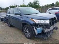5TDJZRFH2JS860847 2018 TOYOTA HIGHLANDER