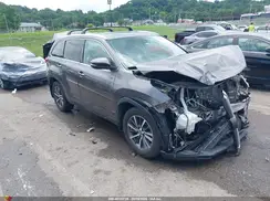5TDJZRFH2JS866020 2018 TOYOTA HIGHLANDER