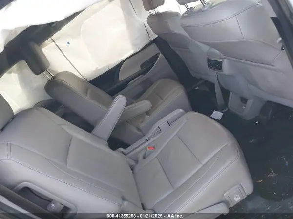 5TDJZRFH2JS891838 2018 TOYOTA HIGHLANDER - Image 8