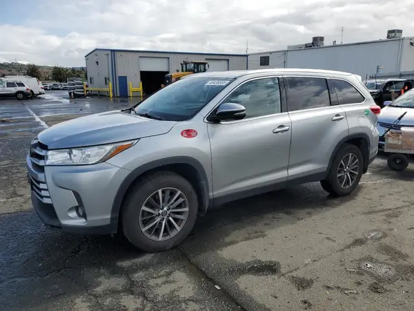 5TDJZRFH2KS566169 2019 TOYOTA HIGHLANDER - Image 1