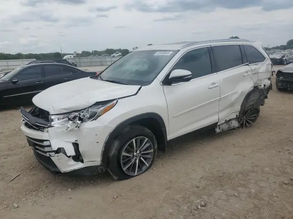 5TDJZRFH2KS570786 2019 TOYOTA HIGHLANDER - Image 1
