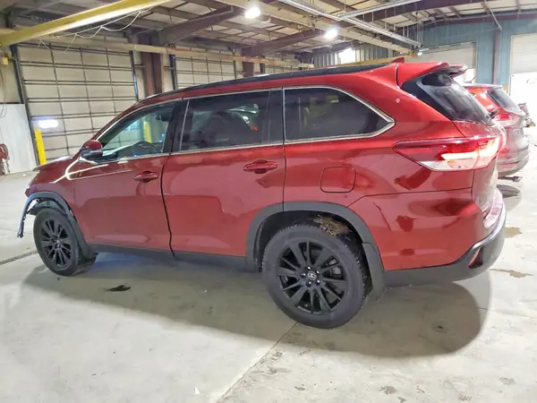 5TDJZRFH2KS576703 2019 TOYOTA HIGHLANDER - Image 2