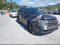 5TDJZRFH2KS578242 2019 TOYOTA HIGHLANDER