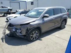 5TDJZRFH2KS587863 2019 TOYOTA HIGHLANDER