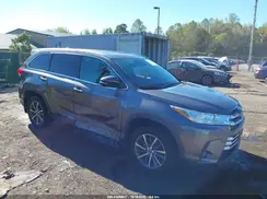 5TDJZRFH2KS602748 2019 TOYOTA HIGHLANDER