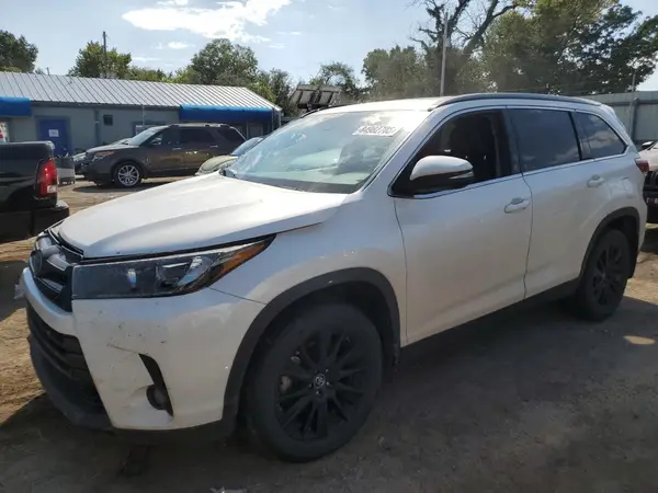 5TDJZRFH2KS602927 2019 TOYOTA HIGHLANDER - Image 1