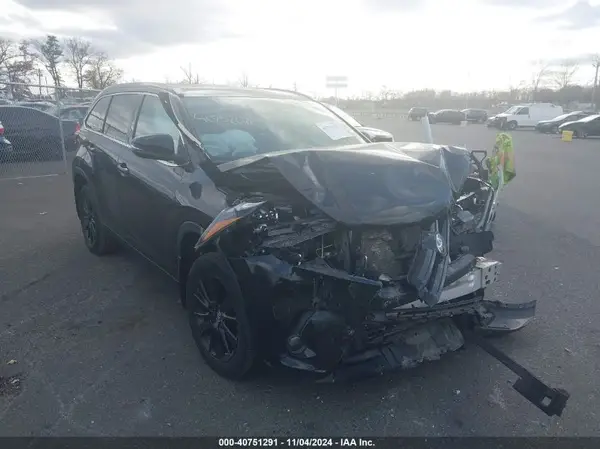 5TDJZRFH2KS604029 2019 TOYOTA HIGHLANDER - Image 1