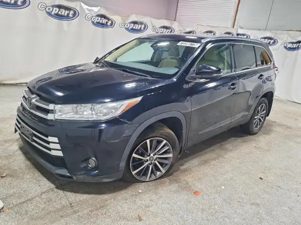 5TDJZRFH2KS609067 2019 TOYOTA HIGHLANDER - Image 1