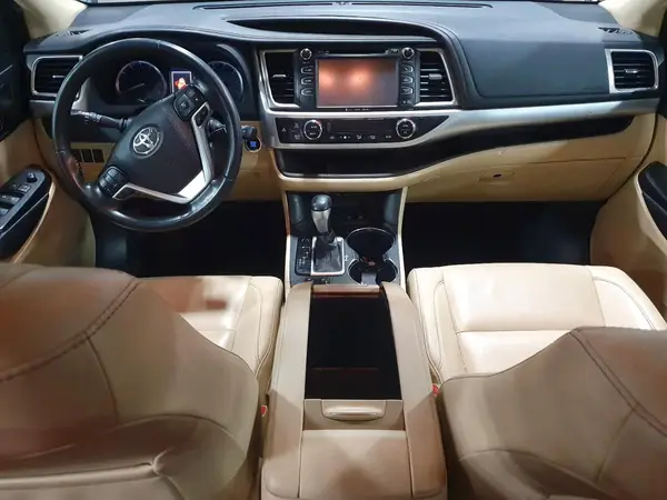 5TDJZRFH2KS609067 2019 TOYOTA HIGHLANDER - Image 8