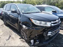5TDJZRFH2KS620408 2019 TOYOTA HIGHLANDER