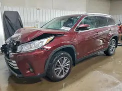 5TDJZRFH2KS703269 2019 TOYOTA HIGHLANDER
