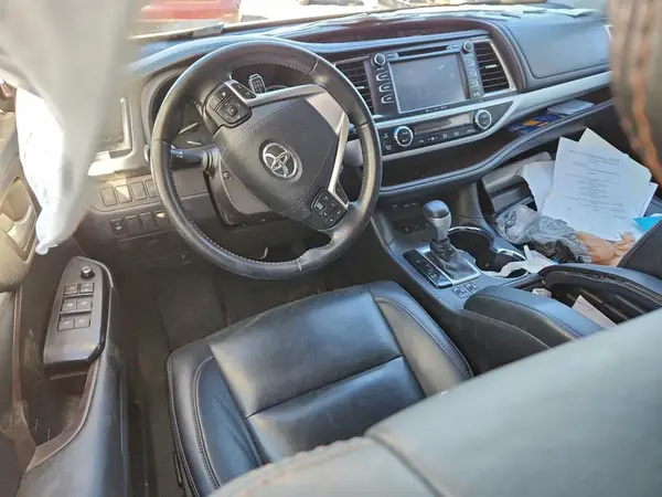 5TDJZRFH2KS931997 2019 TOYOTA HIGHLANDER - Image 8