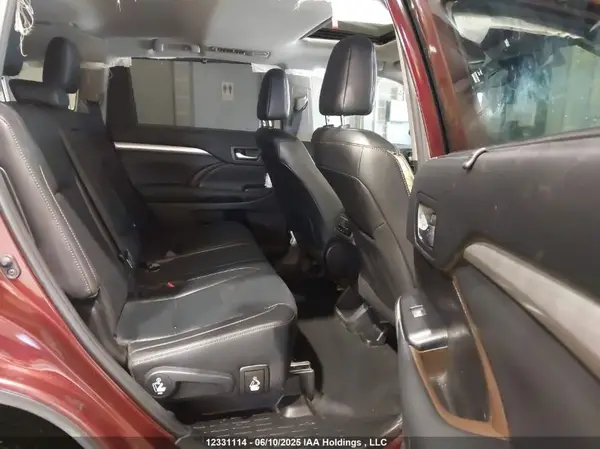 5TDJZRFH2KS934835 2019 TOYOTA HIGHLANDER - Image 8