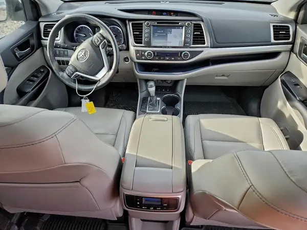 5TDJZRFH2KS936794 2019 TOYOTA HIGHLANDER - Image 8
