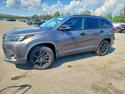 5TDJZRFH2KS963638 2019 TOYOTA HIGHLANDER