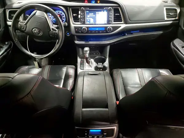 5TDJZRFH2KS981153 2019 TOYOTA HIGHLANDER - Image 8